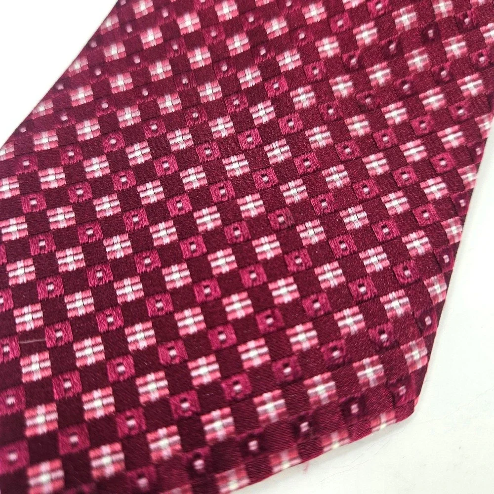 Michael Kors Burgundy Pink Geometric‎ Squares Pattern Silk Men's Neck Tie 3.5